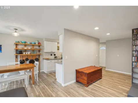 2544 SW 23rd Street Troutdale OR 97060