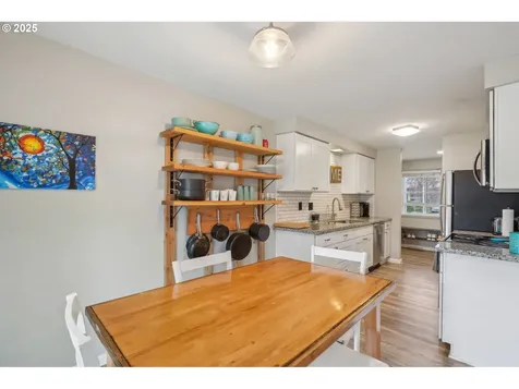 2544 SW 23rd Street Troutdale OR 97060