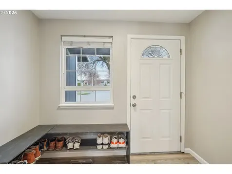 2544 SW 23rd Street Troutdale OR 97060