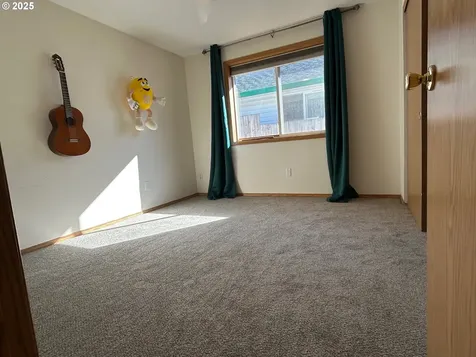 4300 NE 125th Avenue Vancouver WA 98682