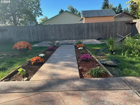 4300 NE 125th Avenue Vancouver WA 98682