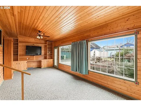 153 S 26th Avenue Cornelius OR 97113