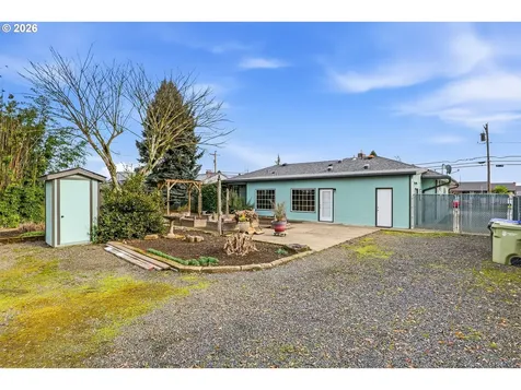 153 S 26th Avenue Cornelius OR 97113