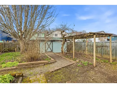 153 S 26th Avenue Cornelius OR 97113