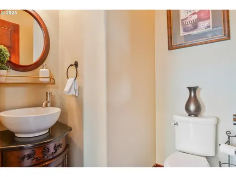 111 Breezeway Drive Longview WA 98632