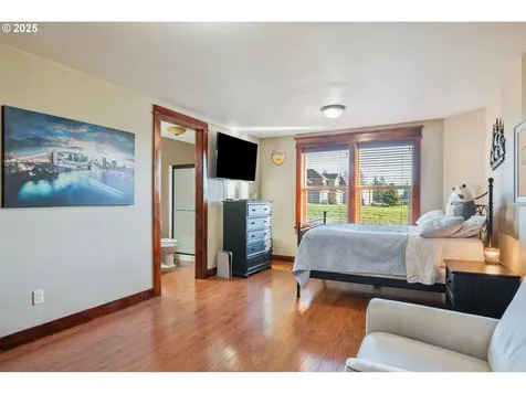 111 Breezeway Drive Longview WA 98632