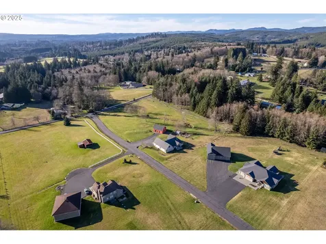 111 Breezeway Drive Longview WA 98632