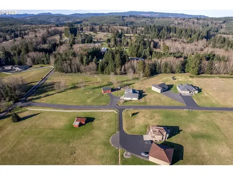 111 Breezeway Drive Longview WA 98632