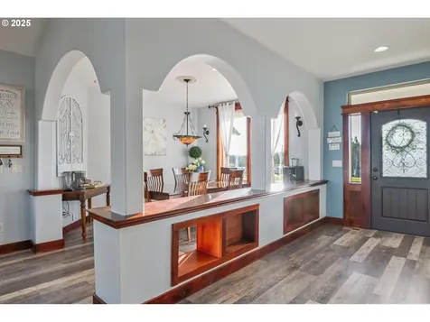 111 Breezeway Drive Longview WA 98632