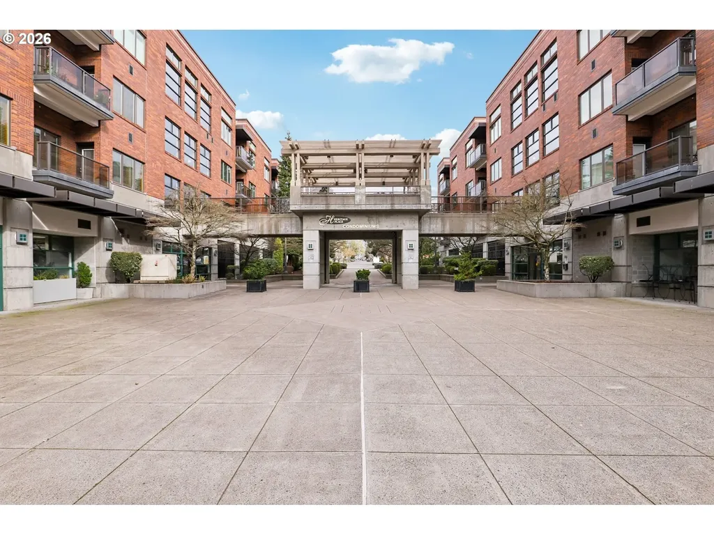 300 W 8th Street Vancouver WA 98660