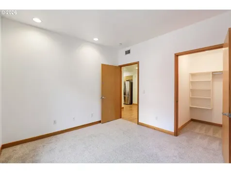 300 W 8th Street Vancouver WA 98660