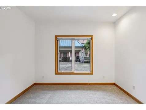 300 W 8th Street Vancouver WA 98660