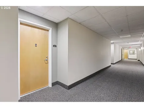 300 W 8th Street Vancouver WA 98660