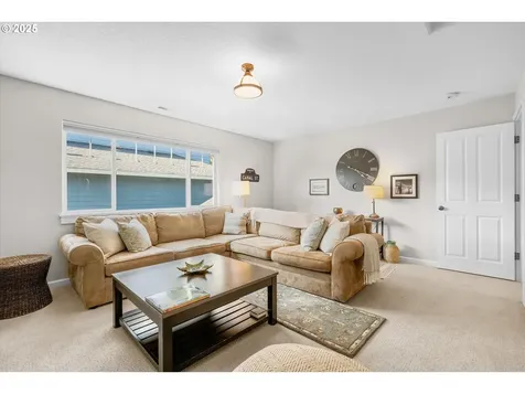 3088 Kensington Court West Linn OR 97068