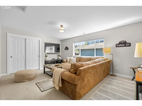 3088 Kensington Court West Linn OR 97068