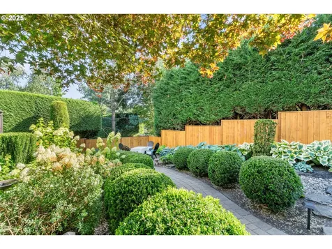 3088 Kensington Court West Linn OR 97068