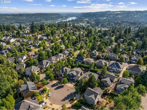 3088 Kensington Court West Linn OR 97068