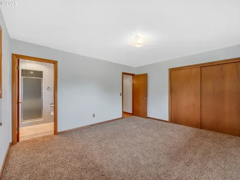 1085 SW Cedar Drive Warrenton OR 97146