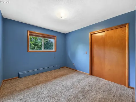1085 SW Cedar Drive Warrenton OR 97146