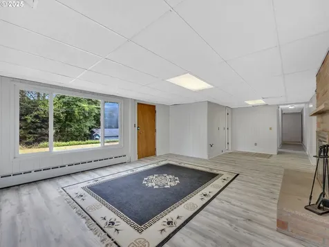 1085 SW Cedar Drive Warrenton OR 97146