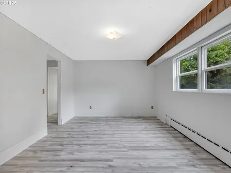 1085 SW Cedar Drive Warrenton OR 97146