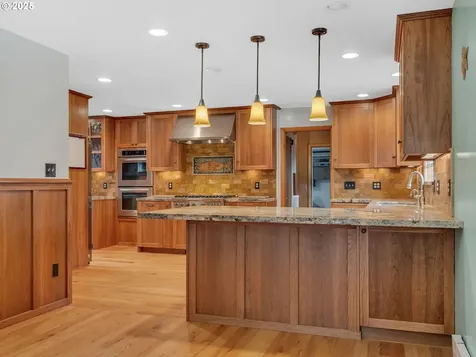 1085 SW Cedar Drive Warrenton OR 97146