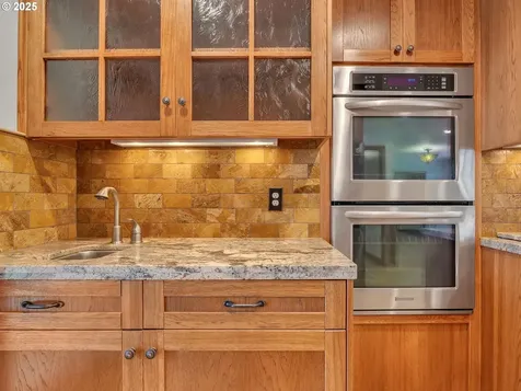 1085 SW Cedar Drive Warrenton OR 97146