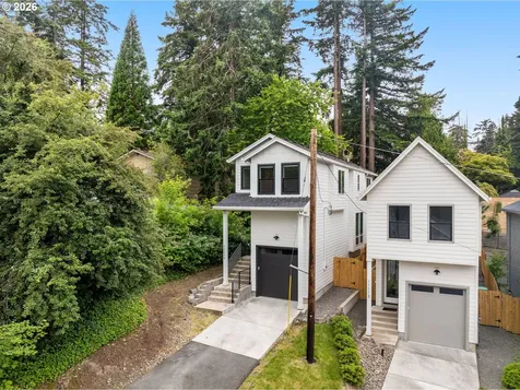 11117 SW 43rd Avenue Portland OR 97219