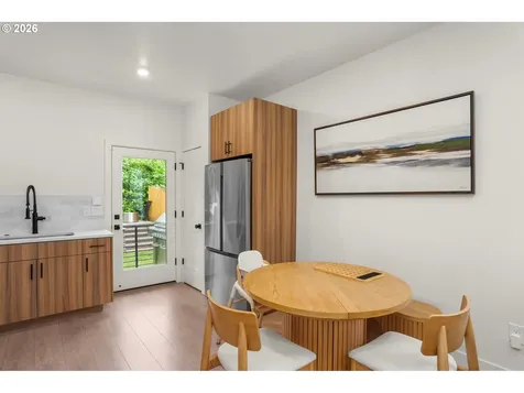 11117 SW 43rd Avenue Portland OR 97219