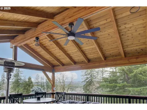 6100 NW Nightshade Street Camas WA 98607