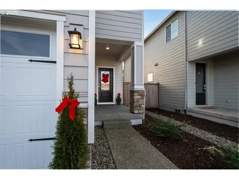 3219 NE 120th Circle Vancouver WA 98686