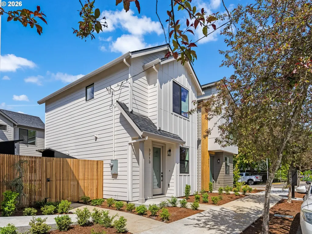 3213 SE 28th Avenue Portland OR 97202