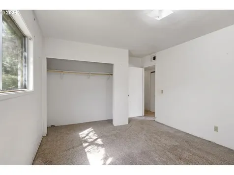 531 NW Harrison Street Canyonville OR 97417