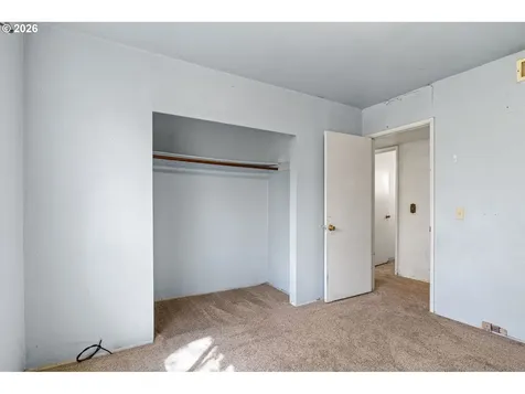 531 NW Harrison Street Canyonville OR 97417