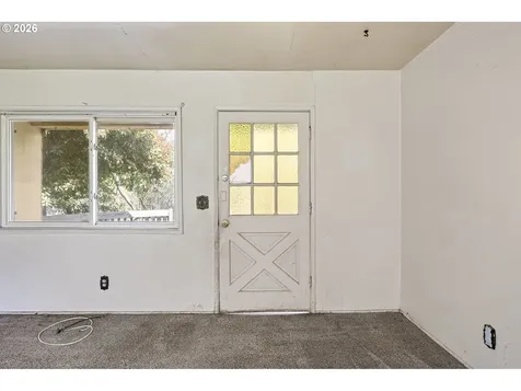 531 NW Harrison Street Canyonville OR 97417