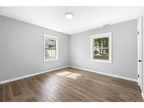 8506 SE Mill Street Portland OR 97216