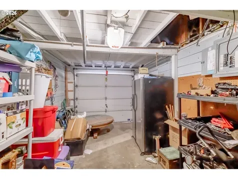 1054 N River Drive Sweet Home OR 97386