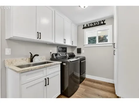 8439 SE Cottrell Road Boring OR 97009