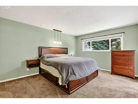 8439 SE Cottrell Road Boring OR 97009
