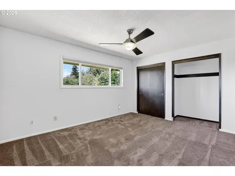 8439 SE Cottrell Road Boring OR 97009