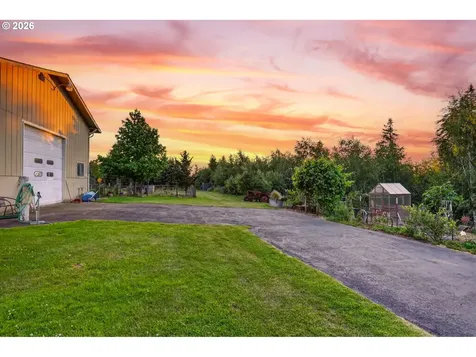 8439 SE Cottrell Road Boring OR 97009