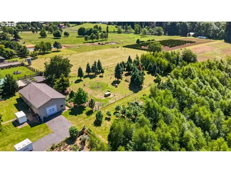 8439 SE Cottrell Road Boring OR 97009