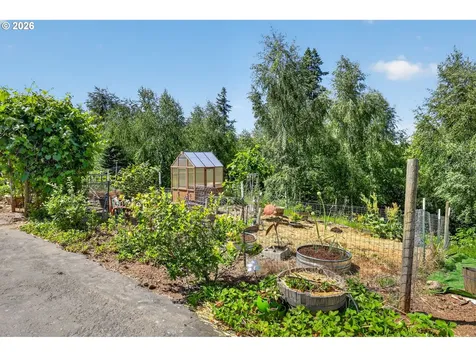 8439 SE Cottrell Road Boring OR 97009