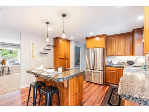 2506 NE 100th Street Vancouver WA 98686