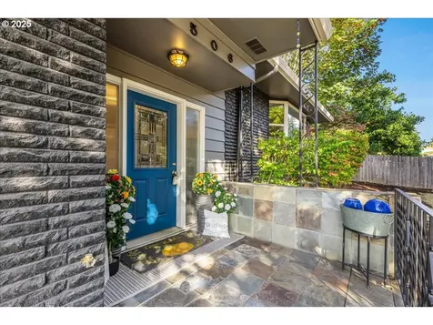 2506 NE 100th Street Vancouver WA 98686