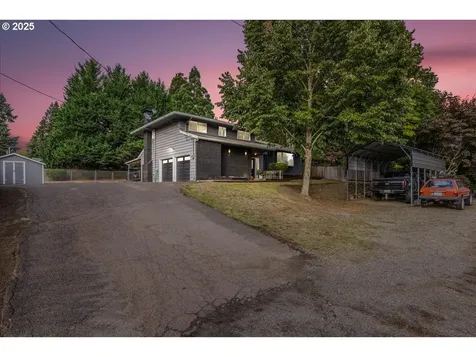 2506 NE 100th Street Vancouver WA 98686