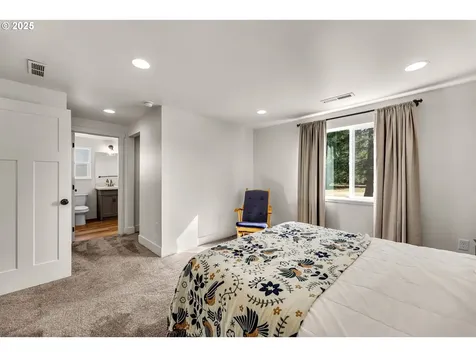 8507 NE 328th Street La Center WA 98629