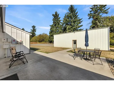 8507 NE 328th Street La Center WA 98629