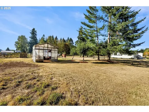 8507 NE 328th Street La Center WA 98629
