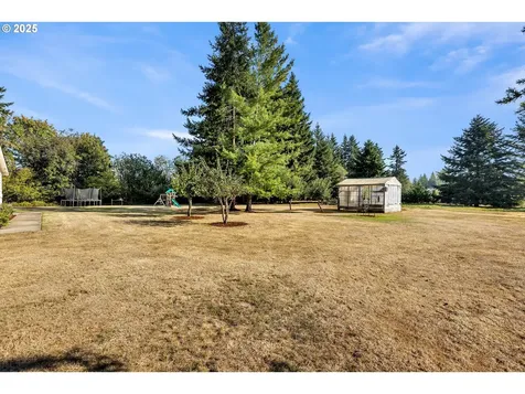 8507 NE 328th Street La Center WA 98629